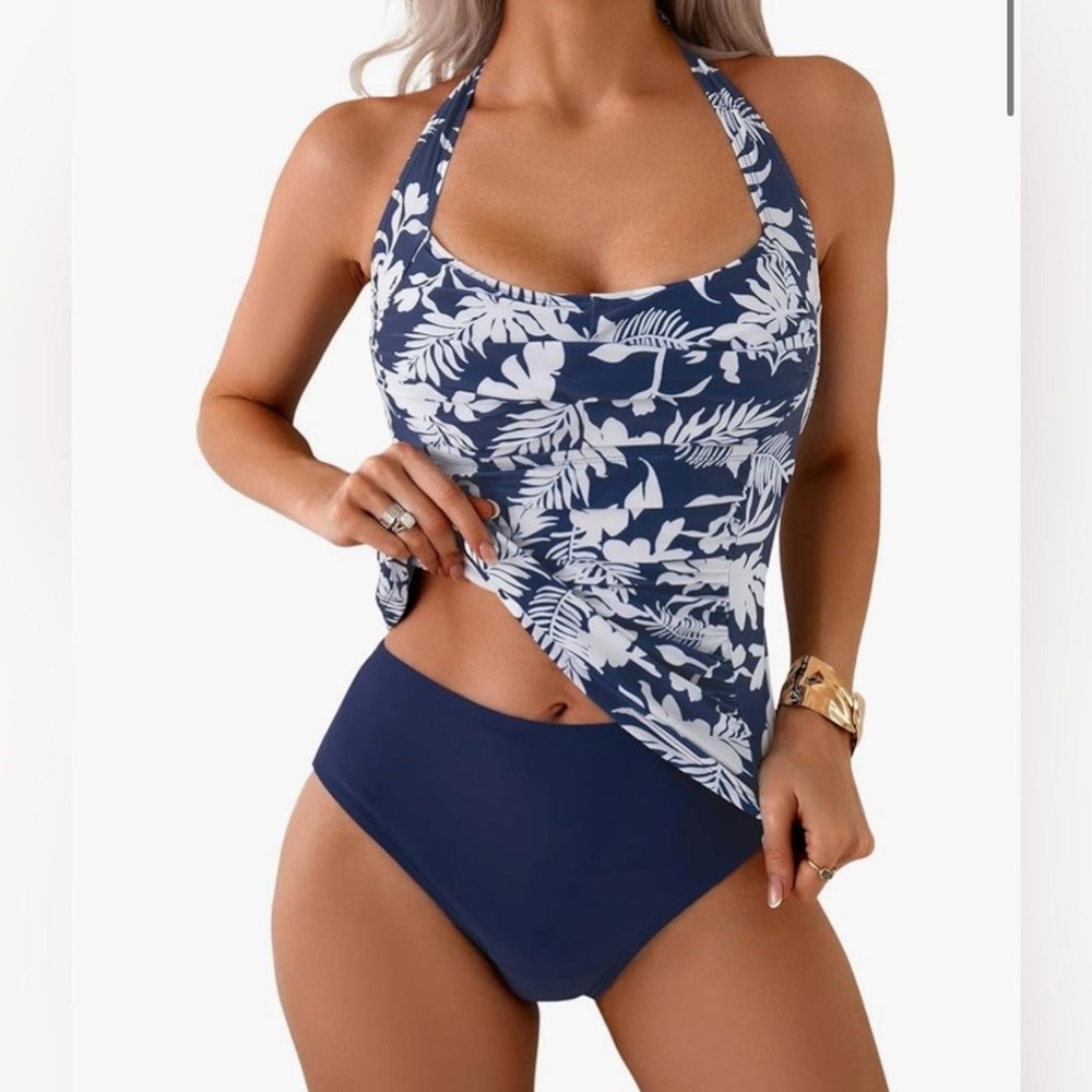 NWOT Eomenie Size‎ M Navy Blue Leaf Print Ruched Halter Tankini